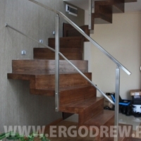 : ERGO-DREW. producent schodów. Tradycyjne schody gięte, schody drewniane, dywanowe .