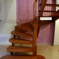 WIR. Producent. Produkcja schodów drewnianych. Balustrady i poręcze.