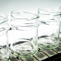 KLARGLASS. Producent. Opakowania szklane. Słoiki szklane.