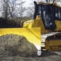 KOMATSU. Firma. Maszyny budowlane.