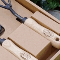 EUROPEANTOOLS. Company. Garden tools, hand tools, wooden tools.