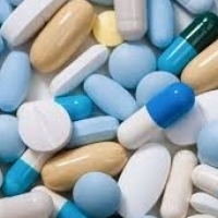 WHO varoittaa äskettäisessä raportissa: Antibioottiresistentit bakteerit syövät maailmaa.