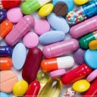 WHO advarer i en fersk rapport: Antibiotikaresistente bakterier sluker verden.