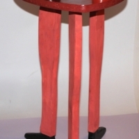Stolik kawowy Mini Cafe Tisch Dreieck 3 nogi. Mini Cafe Triangle coffee table with 3 legs. Мини Кафе Треугольник журнальный столик с 3 ножками.