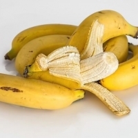 Co dzieje się z twoim ciałem, gdy codziennie jesz banany: