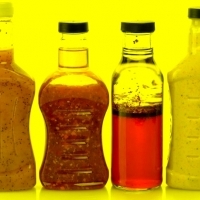 Bottled salad dressings are a geyser made of sugar, artificial colors, fructose and corn syrup. 