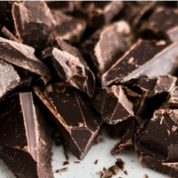 Ciemna czekolada: pożywienie, które powinno być w Twojej diecie po 40 latach życia