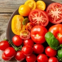 Pomidory: pożywienie, które powinno być w diecie po 40 latach życia