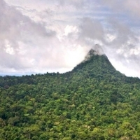 El Cono Hill, natural or artificial formation?