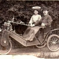 Trójkołowy samochód Cyklonette. 1904. Berlin.