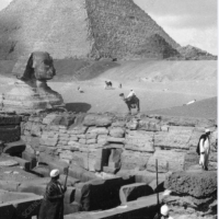 Naukowcy nie wykluczają możliwości, że piramidy nie są najbardziej okazałą budowlą starożytnych Egipcjan.