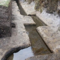 Akwedukt Cumbemayo: Cumbemayo w języku Inków oznacza „cienki strumień”.