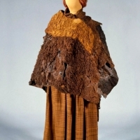 Ubranie kobiety Huldremose sprzed 2000 lat.