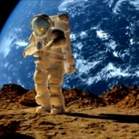 John Smith – astronauta, który zniknął w 1973 roku, a powrócił w 2000 roku.