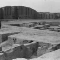 Starożytne miasto KIsz w Iraku. Z tego miasta pochodził Gilgamesz.