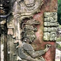 Fascynujące odkrycie w Palenque w Świątyni Krzyża