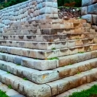 Ten kompleks archeologiczny znajduje się w Cusco, aka Limatambo.