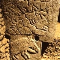 Göbekli Tepe – najstarsza na świecie świątynia nieznanej presumeryjskiej  kultury.