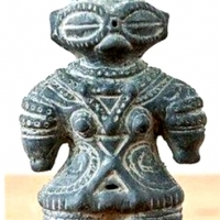 Starożytne japońskie figurki Dogu.