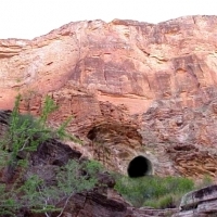 Wielki Kanion i jego tunel ukrywany przez co najmniej 400 lat.