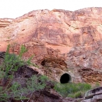 Wielki Kanion i jego tunel ukrywany przez co najmniej 400 lat.