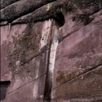 Brama Bogów znana również jako Aramu Muru.