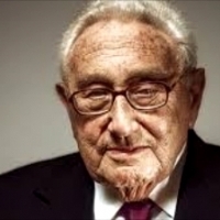 Henry Kissinger, eugenik z plakatu NWO powiedzial:…