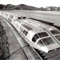W 1979 roku Stany Zjednoczone stworzyły pierwszy na świecie pociąg o napędzie atomowym.