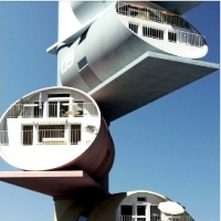 Te futurystyczne domy zostały wymyślone przez szwajcarskiego architekta i artystę Guya Dessaugesa.