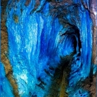 Niesamowity niebieski tunel.