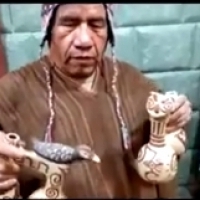 Naczynia gwizdki Inków, które naśladują różne głosy zwierząt.