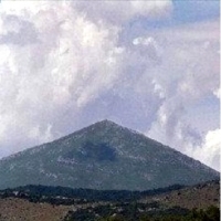 RTANJ - największa piramida na świecie, położona we wschodniej Serbii.