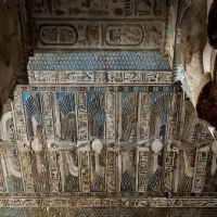 Dendera w Egipcie. Świątynia.