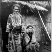 Pochodzenie Ainu nie jest pewne.