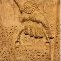 Banduddu: Zagadka pojemnika babilońskiego, torebki.