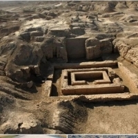 Uruk: pierwsza osada ludzka, która przybrała formę miasta.