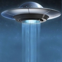 To nie pierwszy raz, gdy ktoś w rządzie twierdzi, że Stany Zjednoczone odzyskały UFO niepochodzące od człowieka.