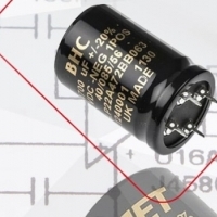 Co to jest kondensator elektrolityczny?