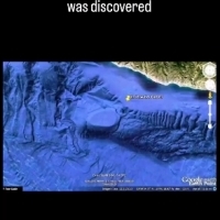 Masywne podwodne wejście odkryto w pobliżu Malibu w Kalifornii w Point dume w 2014 roku.