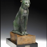 Koty i bogini Bastet w Egipcie.