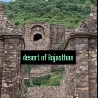 Na nawiedzonej pustyni Radżastanu, spowitej cieniem, stoi Fort Bhangarh, ponure świadectwo dwóch starożytnych klątw.