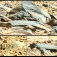 Ancient UFO Crash Debris Found in Mars Curiosity Photo – Dec 28, 2013