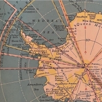 Mapa Antarktydy z lat 50. XX wieku,