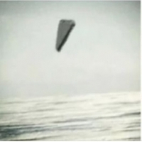 Oficjalne obrazy Marynarki Wojennej Stanów Zjednoczonych. UFO w Arktyce, USS Trepang (marzec 1971).