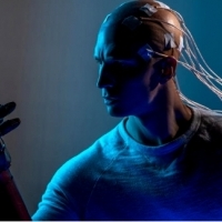 Transhumanizm i nadczłowiek jako przetrwanie cywilizacji, jakiej? Wątpliwości dotyczą samej istoty tego, co czyni nas ludźmi.