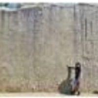 W Ollantaytambo wielokątne ściany zdają się świadczyć o zaginionej technologii: